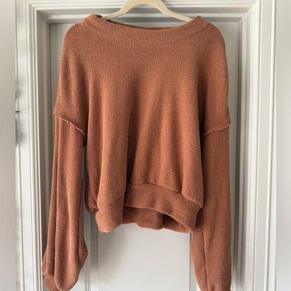 Free People Sweaters - FREE PEOPLE BEACH Sweater Oversized Balloon Sleeve Brown Slouchy Long Sleeve M